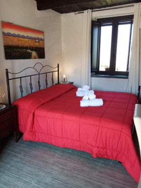 Отель La Giara B&B  Сан Деметрио Короне